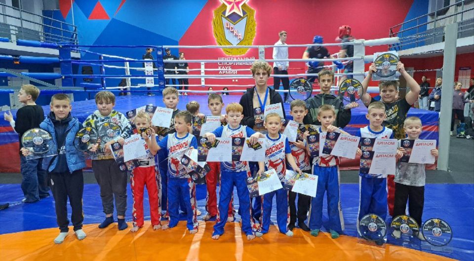 Спортсмены Лутугинского спортивного клуба «Восход» показали отличный результат на соревнованиях в Волгограде