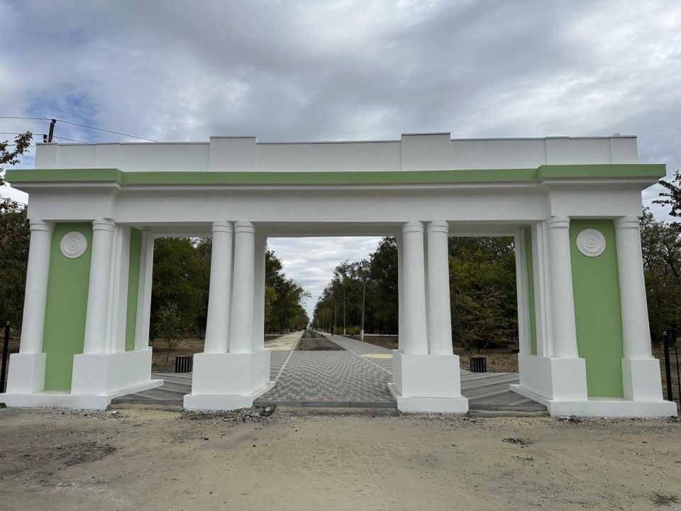 В Перевальске завершается благоустройство парка по проекту региона-шефа