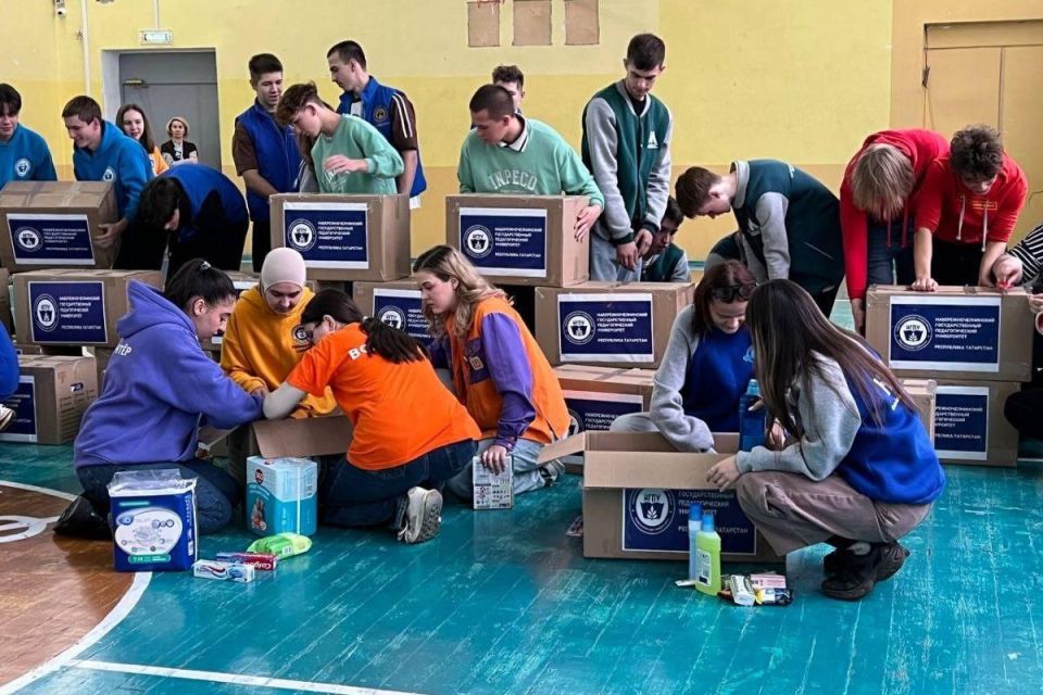 «Единая Россия» и Набережночелнинский педуниверситет собрали помощь для жителей Лисичанска и Рубежное