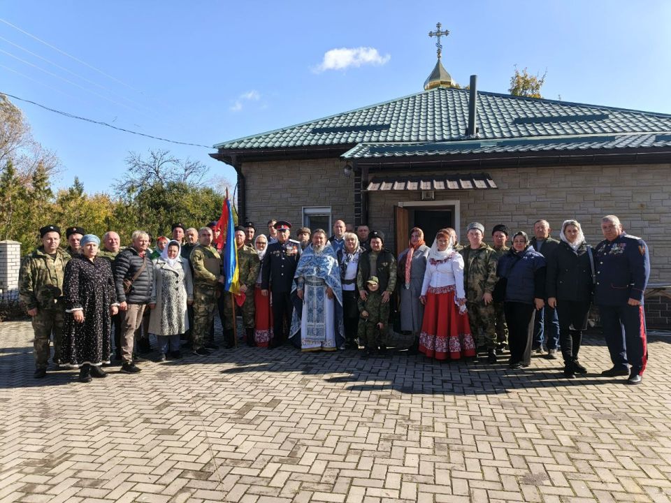 14 октября православный мир отмечал праздник Покрова Пресвятой Богородицы и День казачества ЛНР