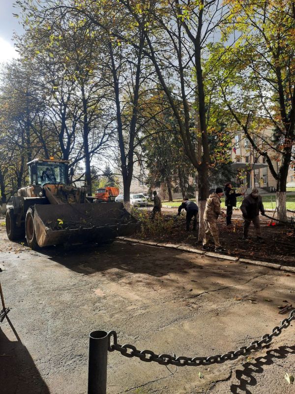 Андрей Рубанцов: Ровеньковские коммунальщики – ежедневно на страже порядка!