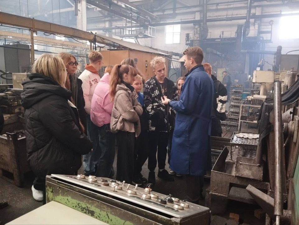           !      ػ,     . .. , ܻ, -...