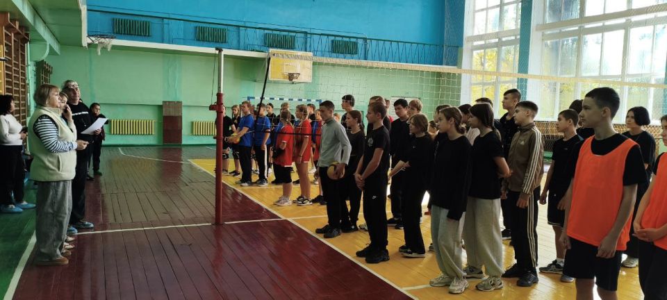 В Антраците прошел муниципальный этап Всероссийского фестиваля по детскому дворовому волейболу 4*4