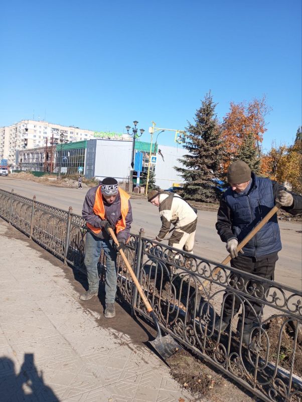Чистота и благоустройство городских пространств и территорий является сферой ответственности коммунальных служб города