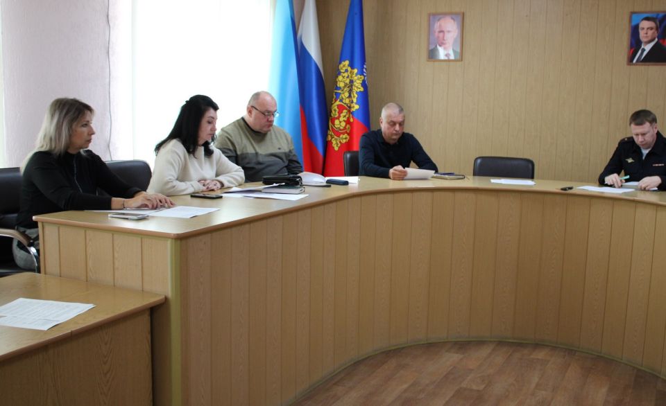 В Администрации городского округа города Ровеньки состоялось заседание экспертного совета по вопросам гармонизации межнациональных (межэтнических) и этно-конфессиональных отношений