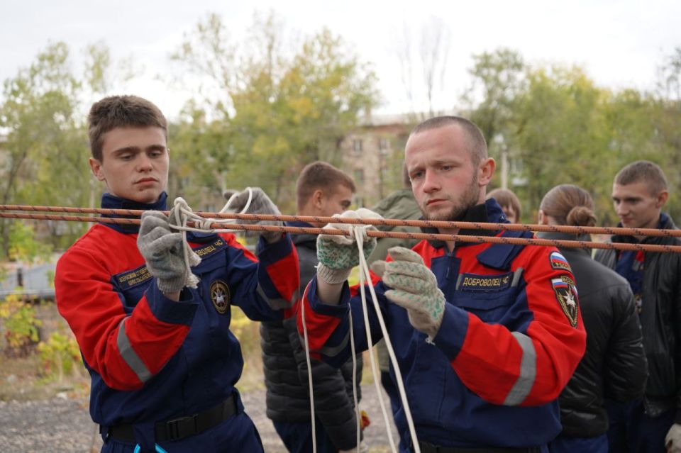     .       ..         ѻ