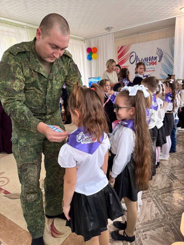 Торжественное и важное событие состоялось 17 октября 2025 года, в ГБДОУ ЛНР "Молодогвардейский детский сад комбинированного вида N 27 "Ладушки"