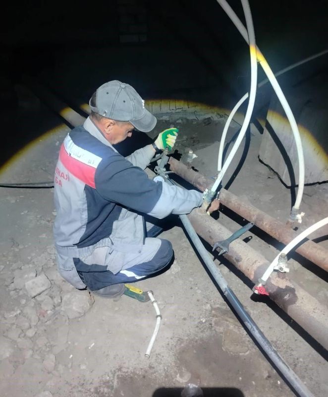 Завершена замена труб отопления в одном из домов на улице Чернышевского в городе Горское