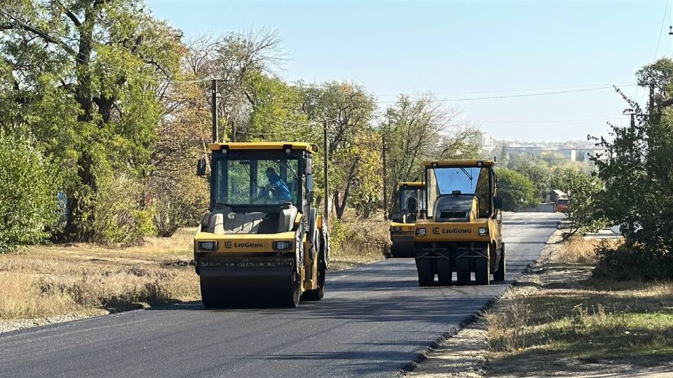 Андрей Рубанцов: 19 октября отмечают свой профессиональный праздник работники дорожного хозяйства!