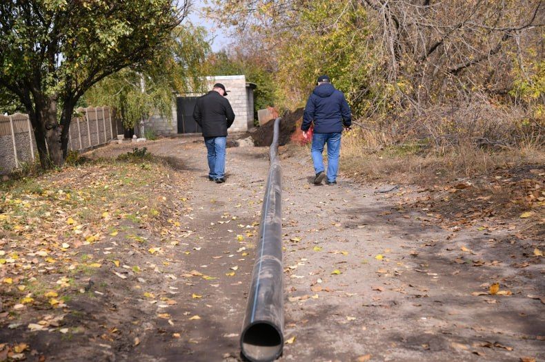 В Свердловске продолжаются работы специалистов из Красноярского края по восстановлению водовода