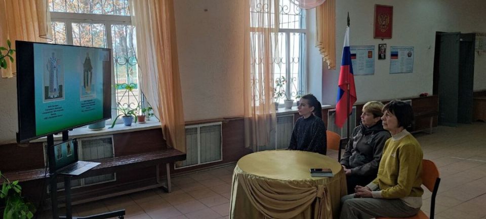 Сегодня в Пролетарском Доме культуры прошёл просмотр лекций музея-заповедника «Куликово поле» на темы «Орда в XIV веке: противостояние в новых исторических условиях» и «Русь XIV–XV веков в зеркале истории повседневности»