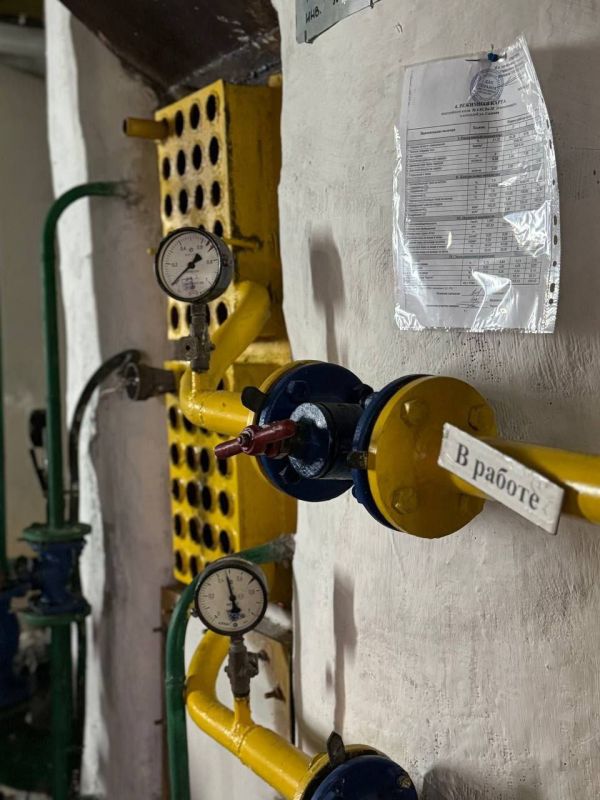 За первую неделю запуска отопления специалисты устранили 17 неполадок на теплосетях