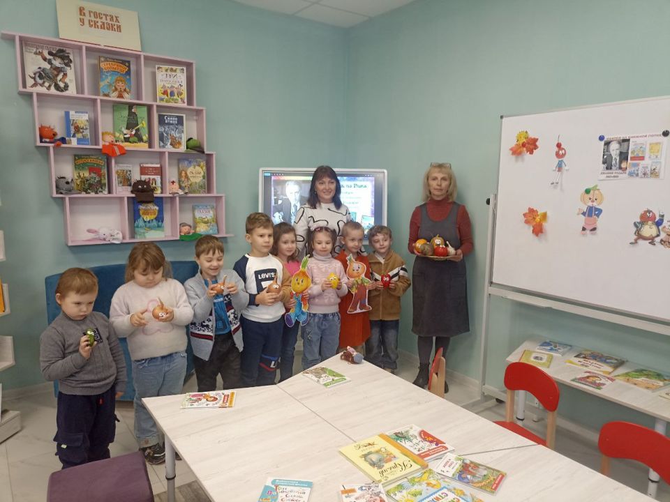 23 октября — день рождения замечательного итальянского писателя-сказочника Джанни Родари