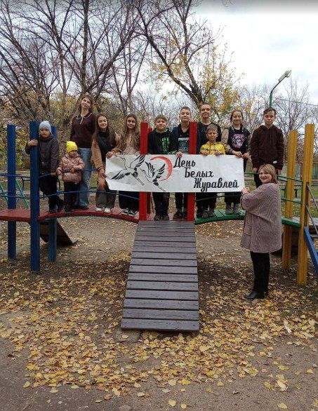 В Сутоганском доме культуры прошел видеолекторий посвященный Дню памяти белых журавлей