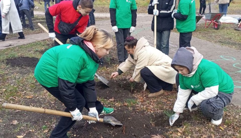 Алчевск присоединился к Всероссийской акции «Сохраним лес»