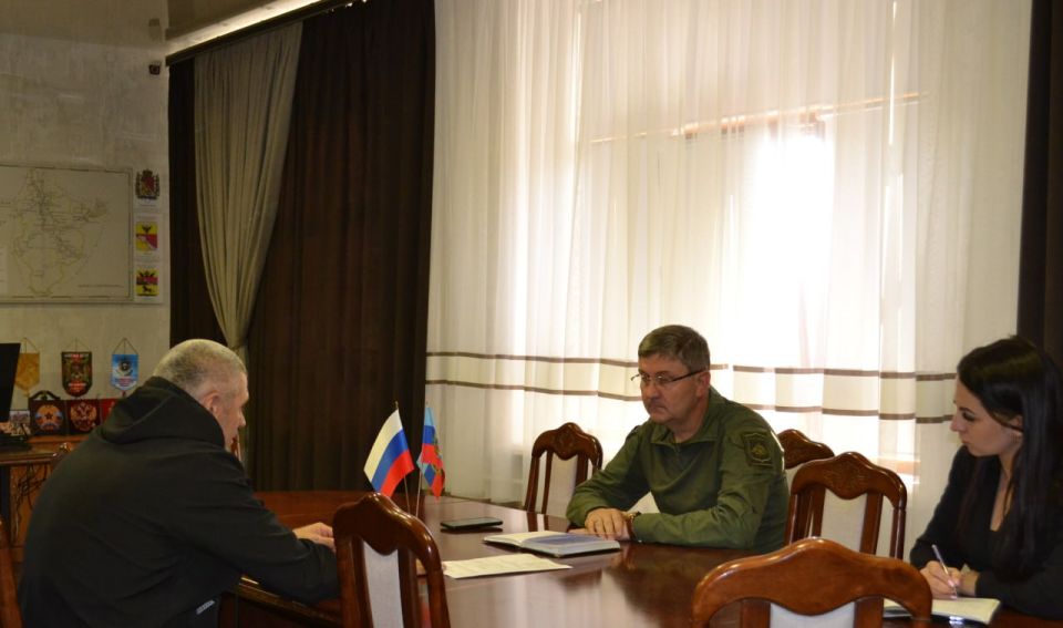 Глава Старобельского муниципального округа, Чернев Владимир Ильич, провел личный приём граждан нашего муниципального округа