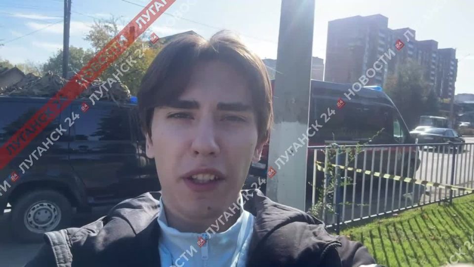 Обстановка на месте происшествия в Артемовском районе Луганска