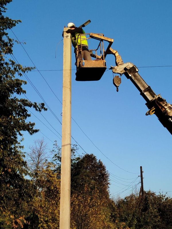 В посёлке Белое подходит к завершению капитальный ремонт уличного освещения