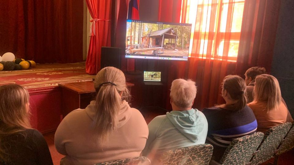 В рамках государственной программы Российской Федерации «Реализация государственной национальной политики» в ДК им. Т. Г. Шевченко пгт Большекаменка организован просмотр презентации аудиовизуальных произведений проекта...