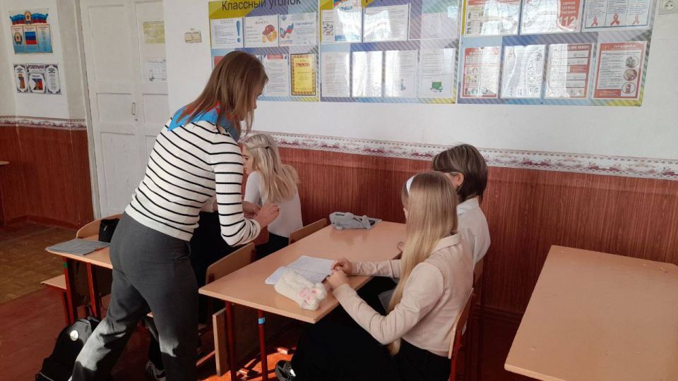 В Ровеньках познакомились с профессией водителя!