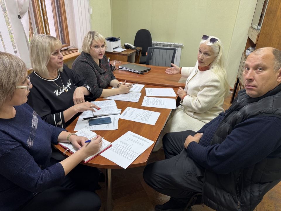 27  2025                 ()   -