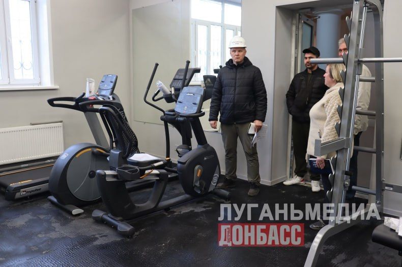 Благодаря Красноярскому краю в Червонопартизанске продолжается капитальный ремонт ДК им. Ленина