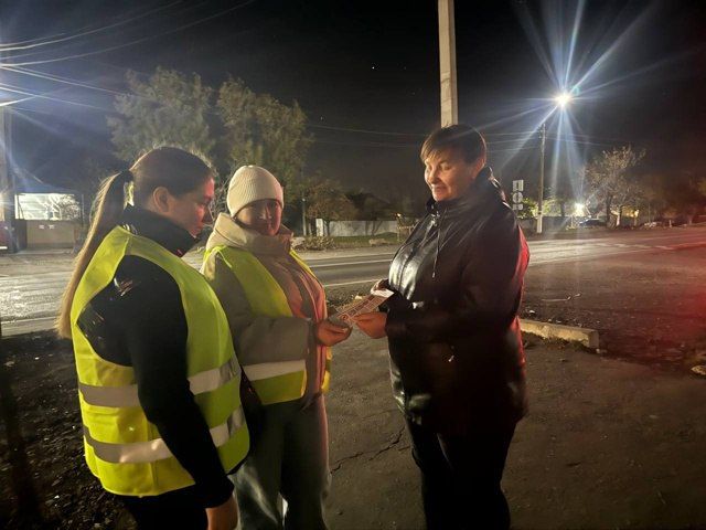 В целях недопущения детского дорожно-транспортного травматизма и привлечения внимания общественности к проблеме обеспечения безопасности дорожного движения детей-пешеходов в Ровеньковской школе № 8 им. С.В. Полуянова прошел...