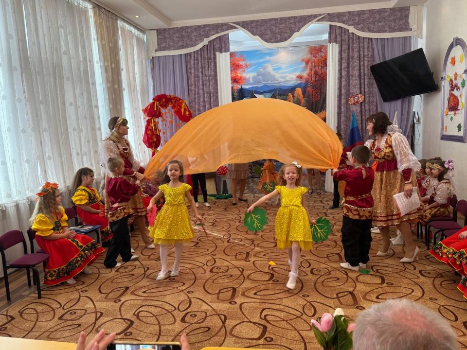 В детском саду «Ладушки» прошел замечательный праздник, посвященный бабушкам и дедушкам