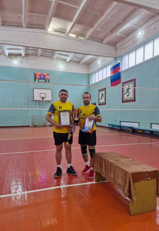 Волейбольные баталии ко Дню тренера