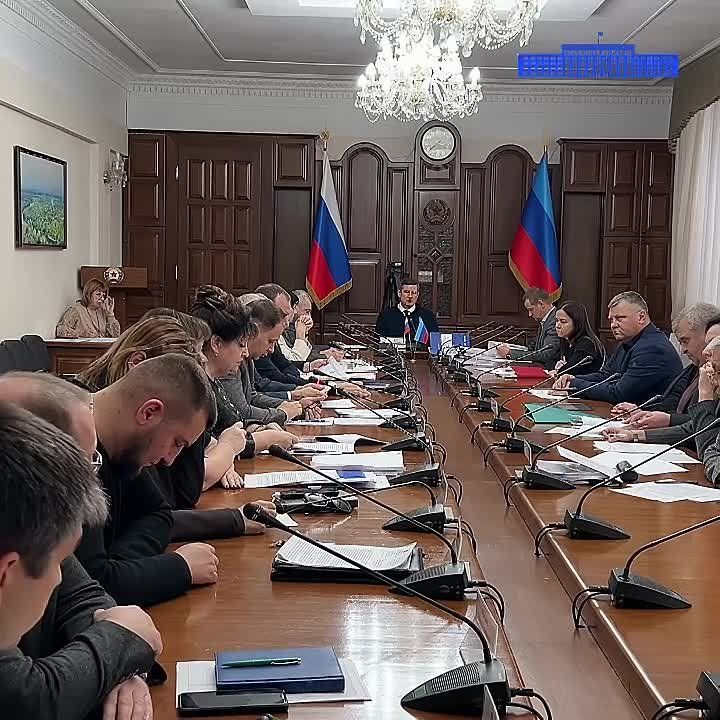 ,    .                    ...