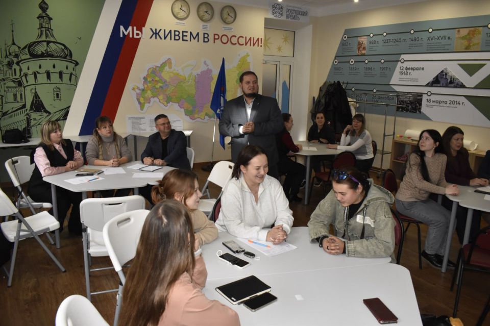  :   &quot; &quot;              &quot; -  &quot;