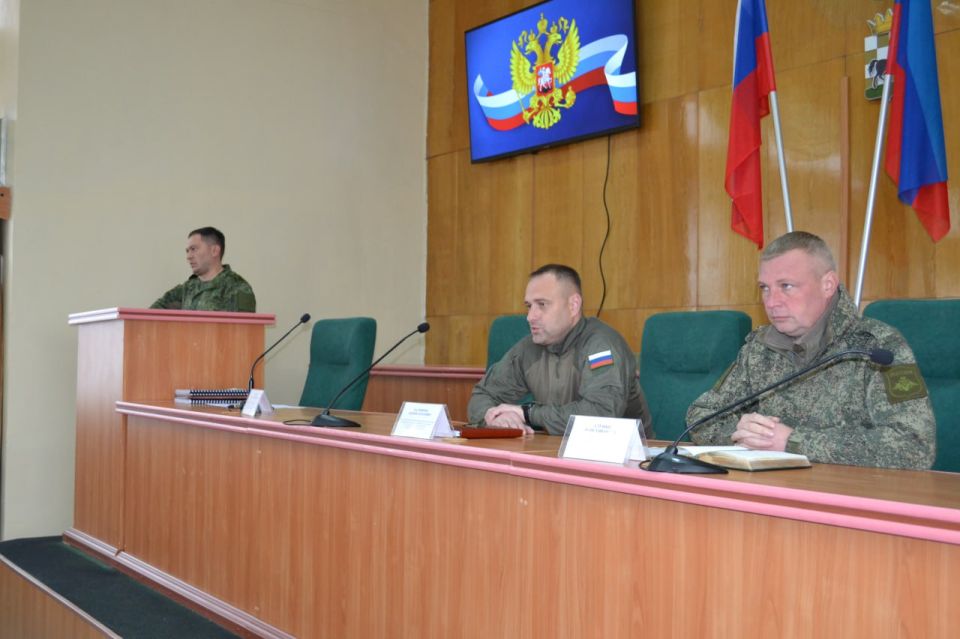 Сегодня в Администрации округа состоялось важное заседание по вопросам военно-учетной работы