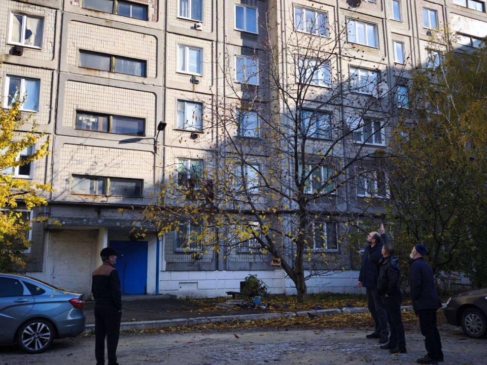 Кировске завершается ремонт кровель многоквартирных домов