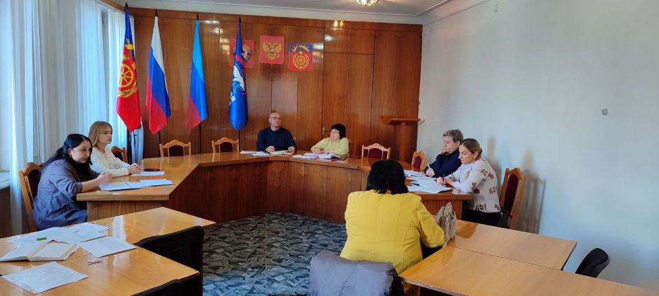 В Администрации состоялось заседание рабочей группы, действующей в рамках межведомственной комиссии Луганской Народной Республики по противодействию нелегальной занятости