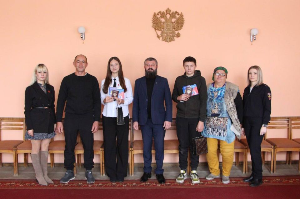  :     ,        !,      -      ,   ...