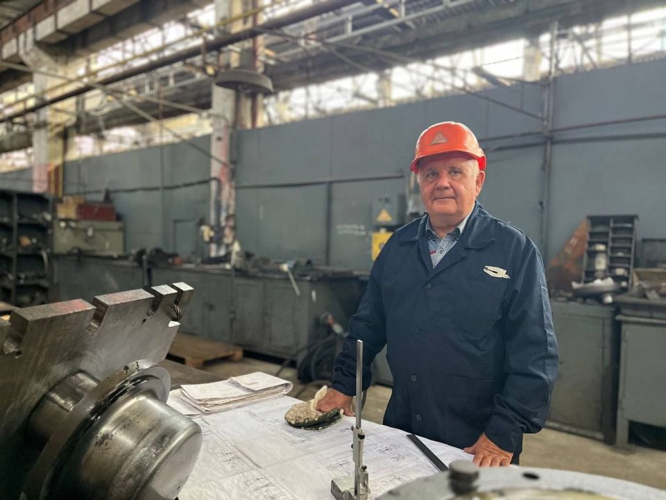 Константин Бутримов: ЧЕЛОВЕК ТРУДА. ЛЮДИ ЛУГАМАШ