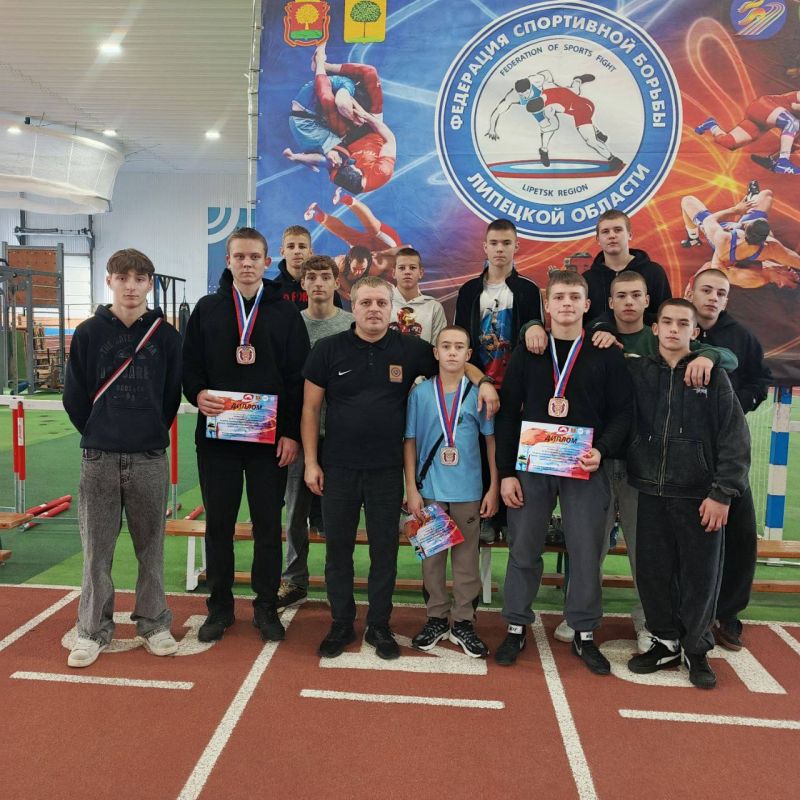  24  26     53-    -     16 ,       