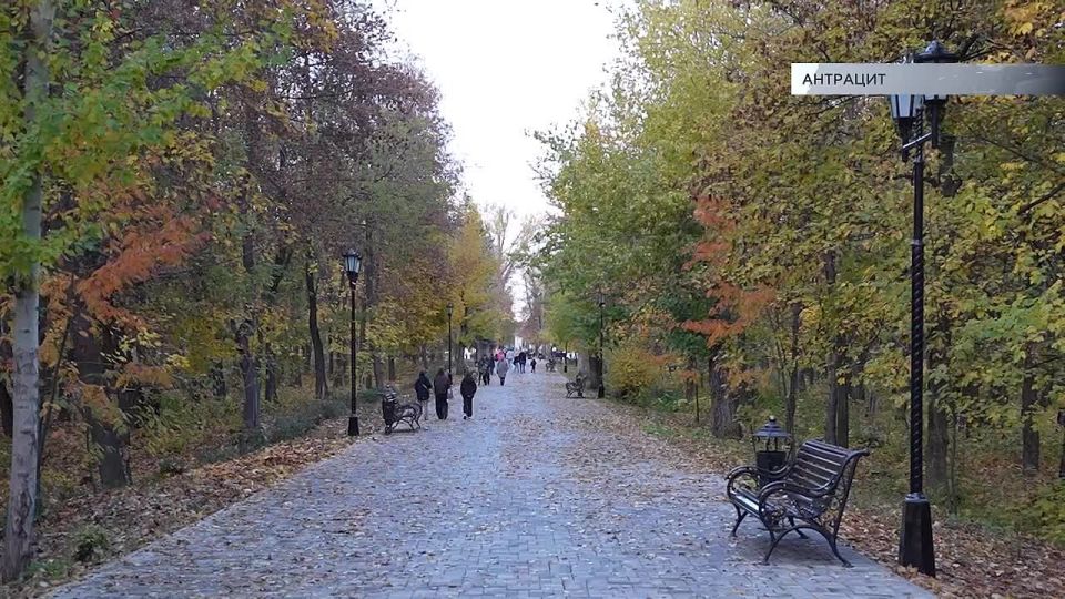 Приглашаем жителей и гостей муниципального округа посетить уличную выставку «Театральная площадь», созданную Музеем обороны Севастополя при поддержке Министерства культуры Российской Федерации