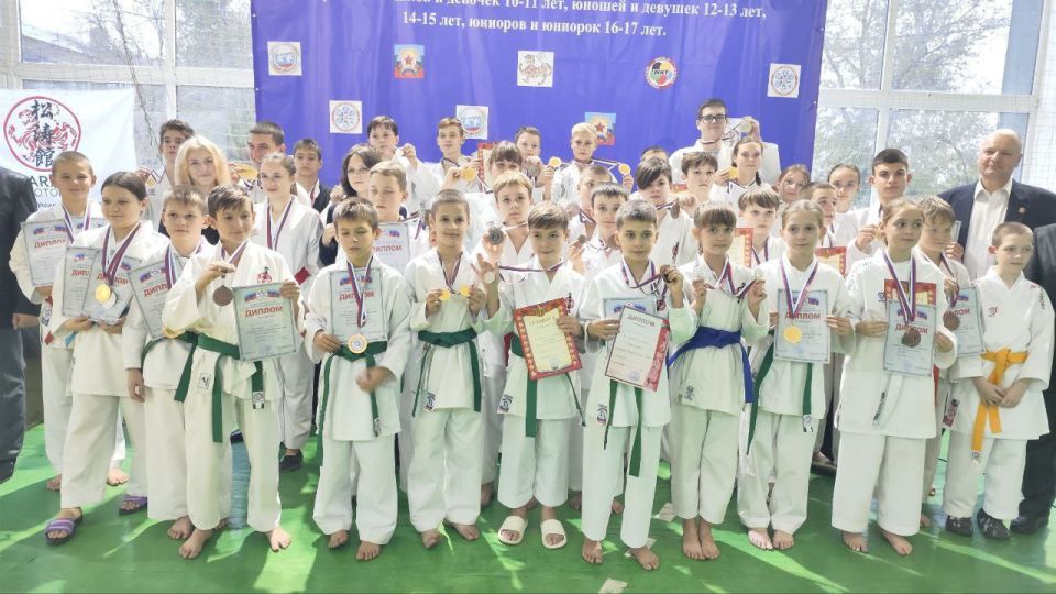 Достижения каратистов Краснодонщины на состязаниях различного масштаба