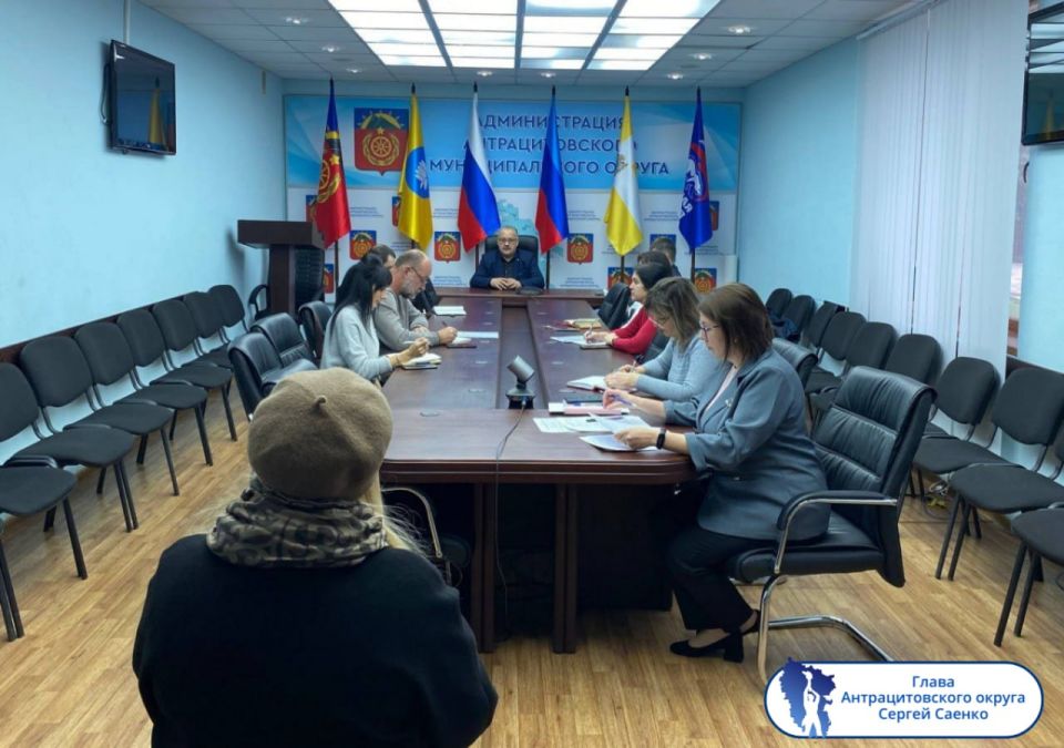 Подборка о ГЛАВном. Глава г. Алчевска - Светлана Гребенькова