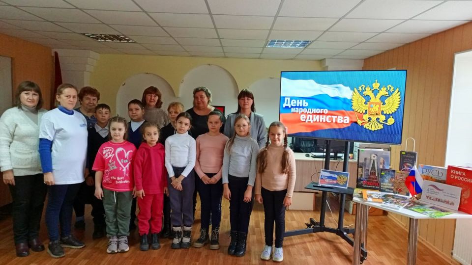 В рамках партпроекта «Историческая память» активисты первичного отделения №8 совместно с творческими работниками Желтенского сельского клуба и Желтенской библиотекой-филиалом №12 провели познавательный час, посвящённый Дню...