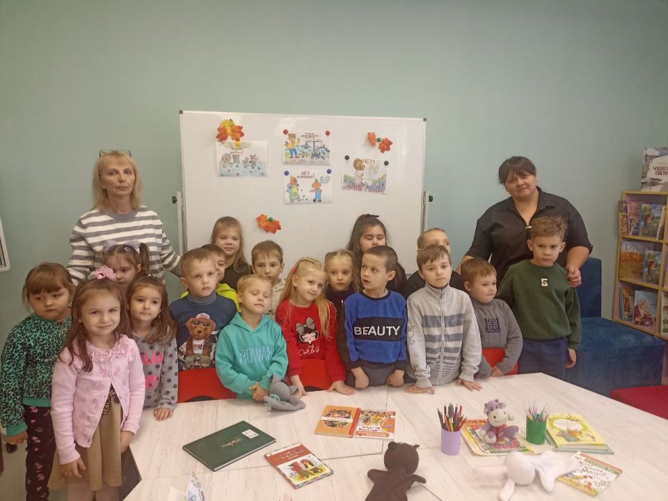 В центральной библиотеке имени Г.Сковороды прошла увлекательная викторина, посвященная борьбе с коррупцией, для детей из дошкольного учреждения «Ладушки»