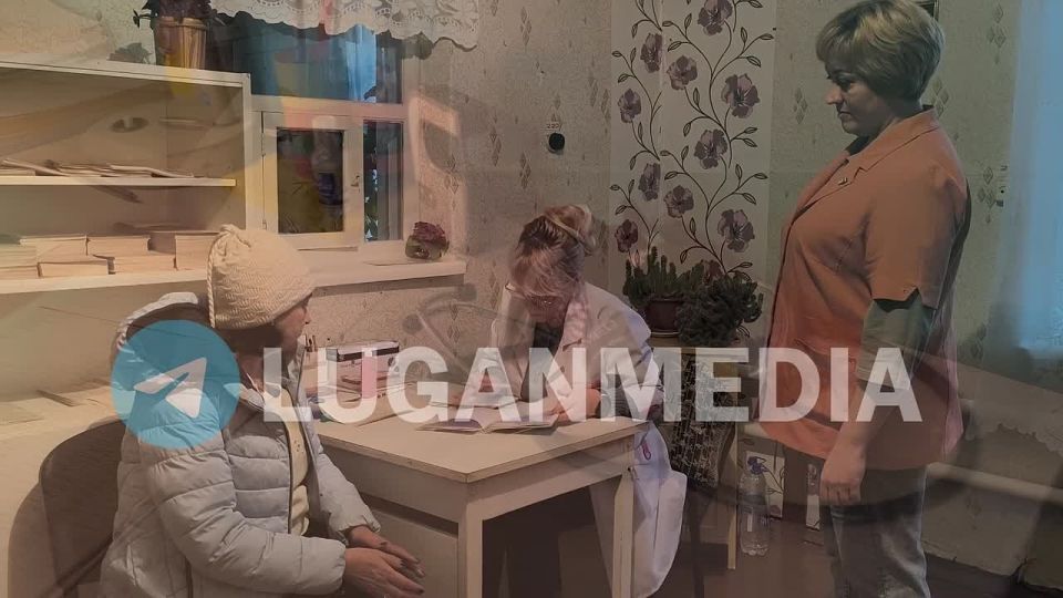 В пгт Червоногвардейское прошел мобильный выездной прием врачей Кировской центральной городской многопрофильной больницы