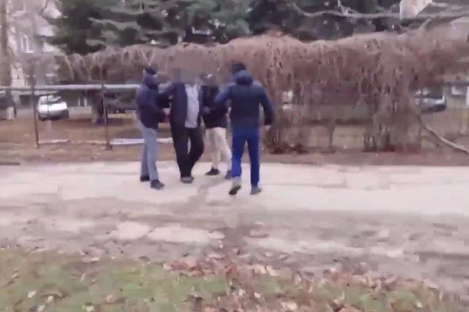 В Кременной работник скорой помощи сел на 14 лет за шпионаж