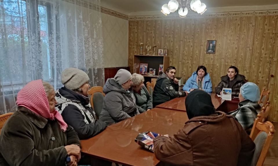 Шестого ноября в здании отдела жизнеобеспечения г. Вахрушево состоялся выездной прием населения специалистами филиала № 13 Государственного казенного учреждения Луганской Народной Республики «Республиканский центр социальной...