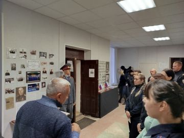 В Новоайдарском музее открылась выставка, посвященная тем, кто стоит на страже закона
