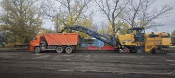 За неделю Луганские дорожники отремонтировали почти 3000 квадратных метров дорог