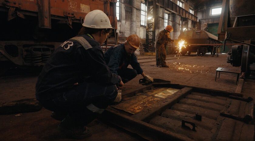 Кузница будущего. Выходит новая серия нашумевшего сериала «Товарищи, заводчане!»