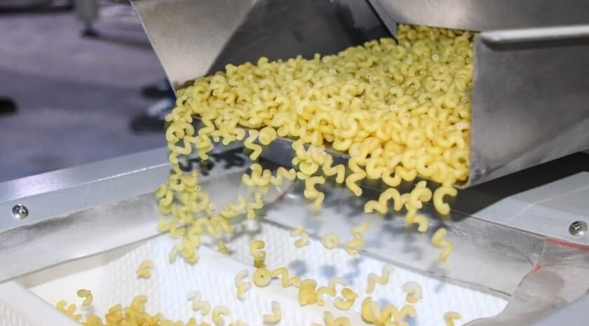 Лутугинская макаронная фабрика «Аванти» приобрела новое фасовочное оборудование благодаря вступлению в свободную экономическую зону