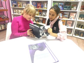 В библиотеке-филиале для детей состоялась литературная гостиная «И будет жить мелодия стиха», посвященная творчеству выдающегося земляка – Николая Погромского